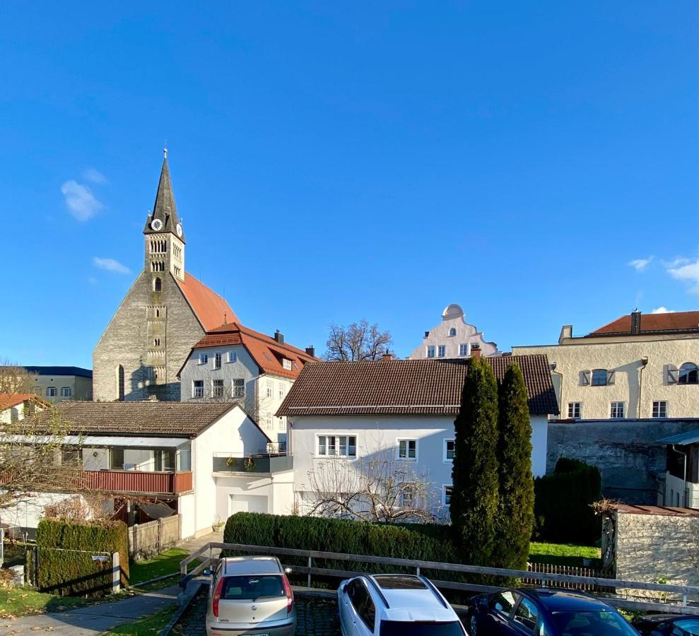 Ferienwohnung An Der Idyllischen Salzachschleife Naehe Salzburg Laufen Exterior photo