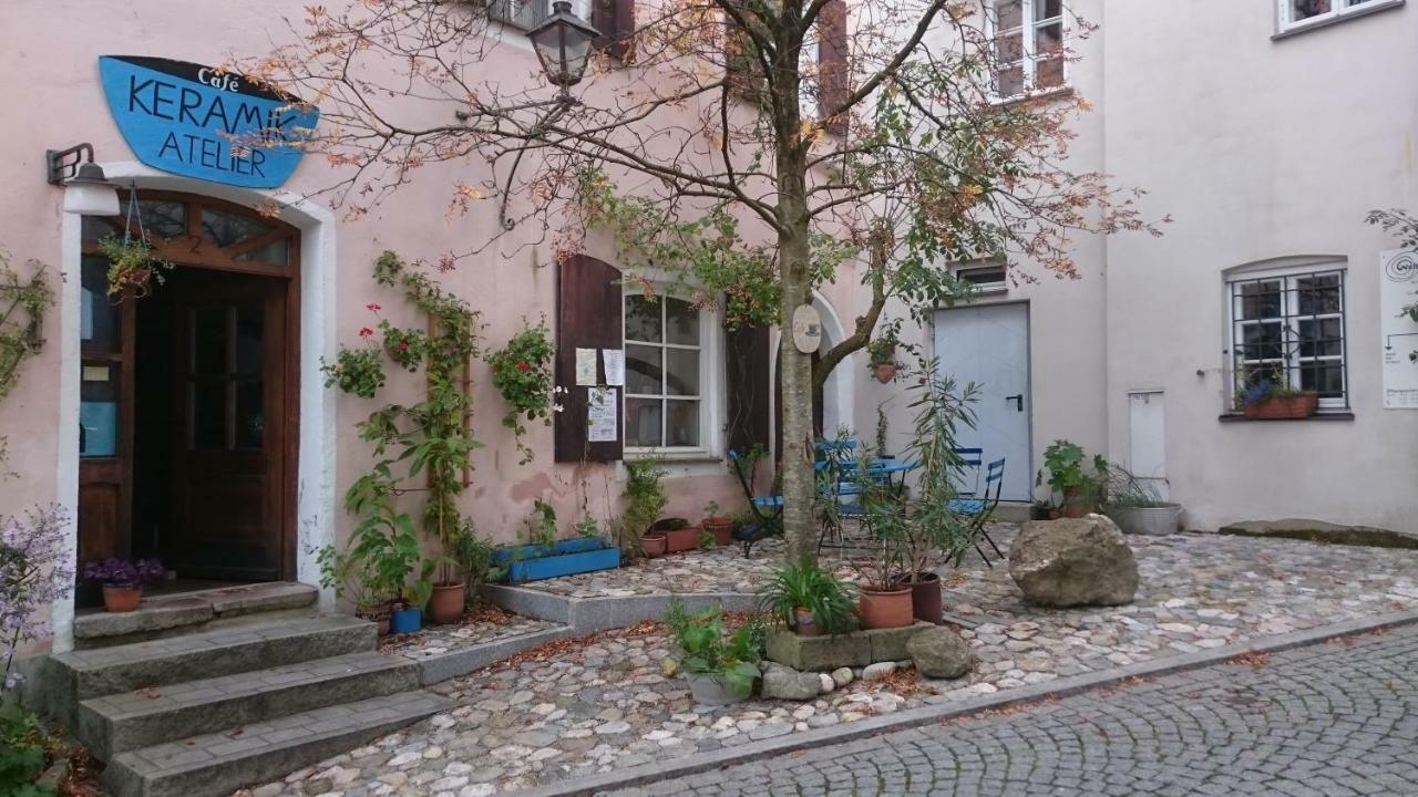 Ferienwohnung An Der Idyllischen Salzachschleife Naehe Salzburg Laufen Exterior photo